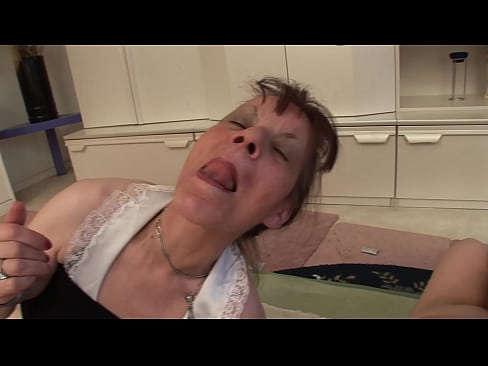 ❤️ Zwee Bomien an ee Grousspapp hunn en Dräier ❤️ Häre Porno bei eis lb.eviewporn.ru ❌